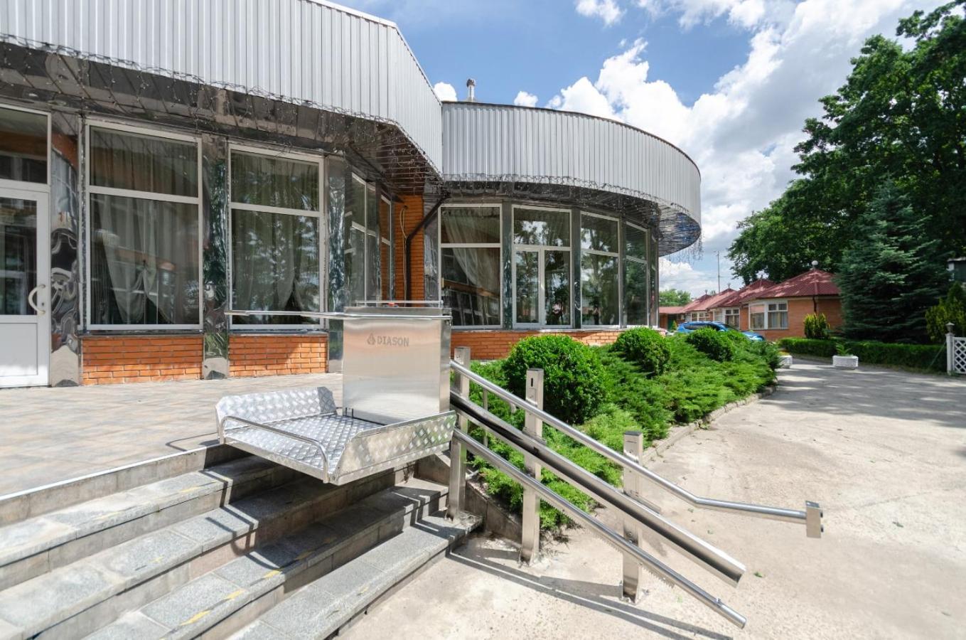 Tisa Hotel Petropavlovskaya Borshchagovka Exterior foto